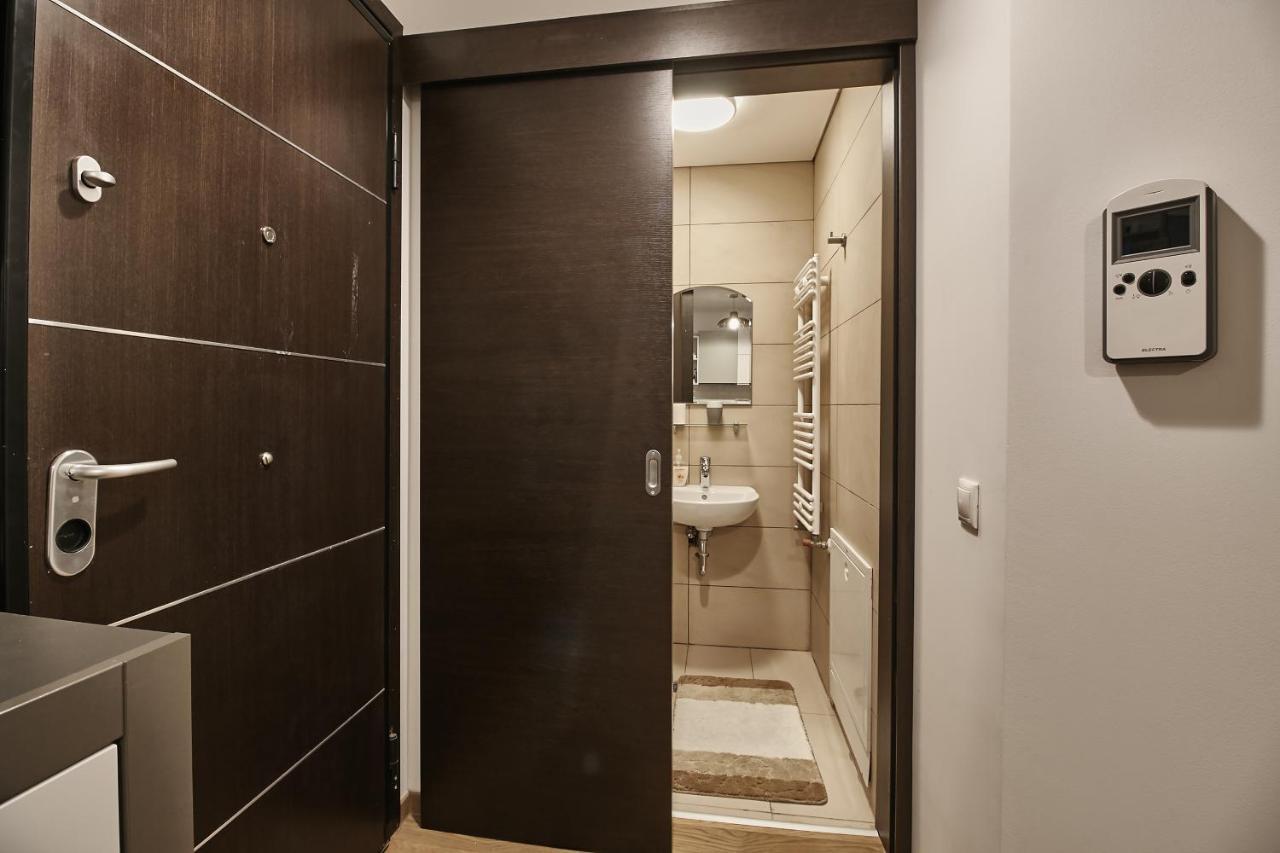 Platinum Rooms District 1 & 2 Бухарест Экстерьер фото